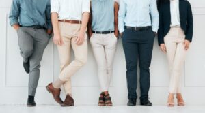 4 Men’s Wrinkle-Resistant Bottoms in 2025